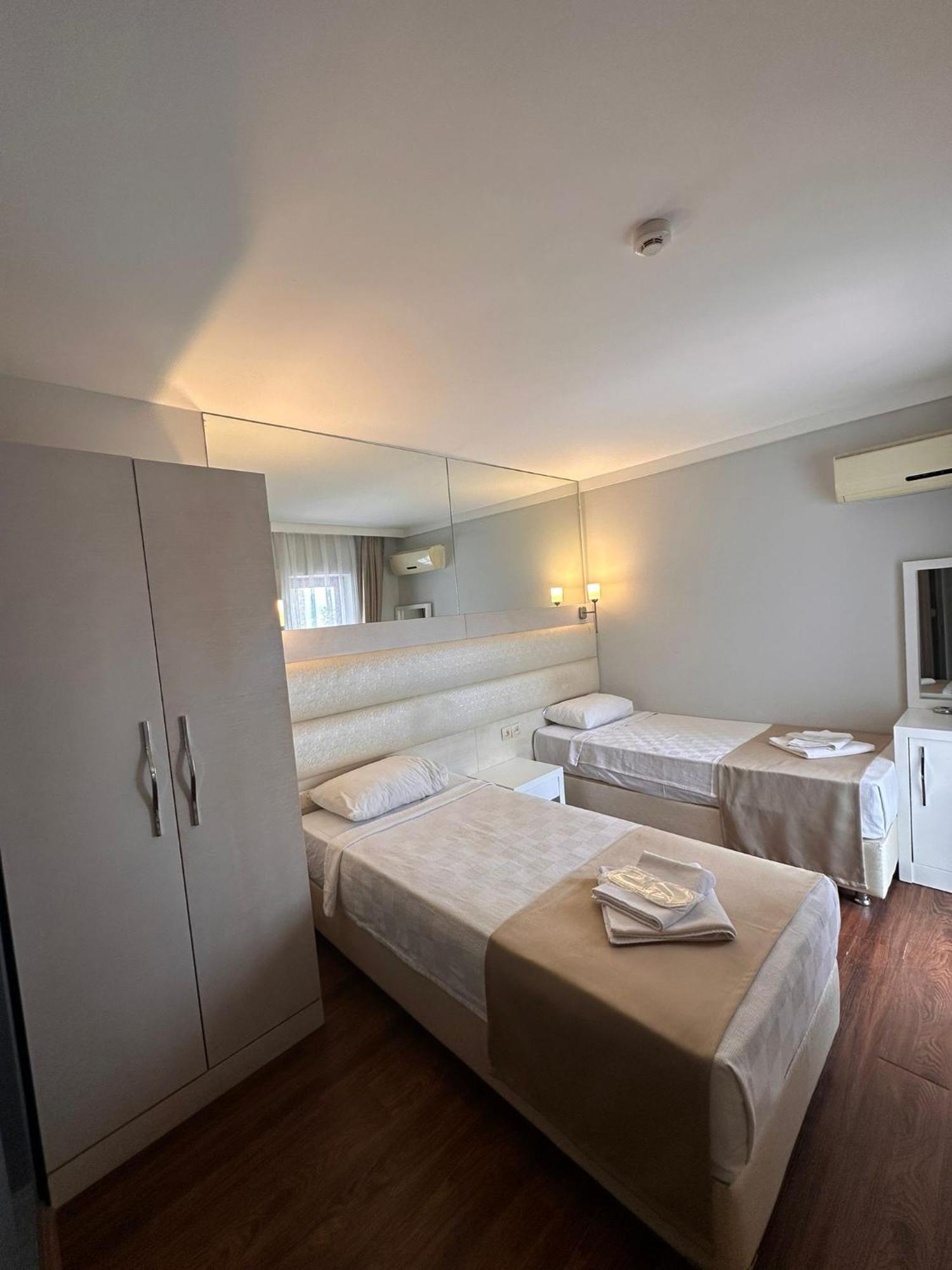 Gold Butik Otel Мармарис Экстерьер фото